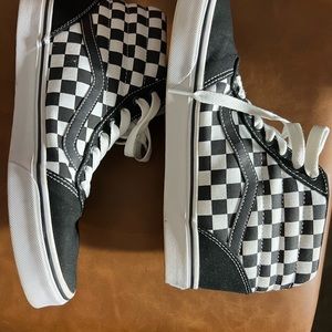 Vans Hi Tops Checkered Men’s Size 9
